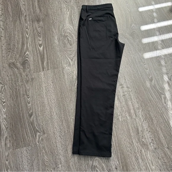 Vuori Men's meta athletic slim fit Pants